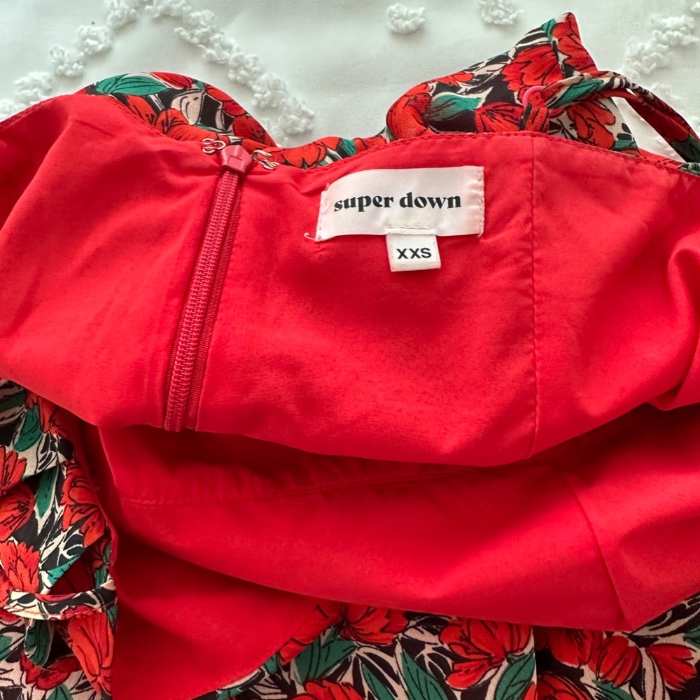 superdown Red Floral Mini Dress - Picture 5 of 5